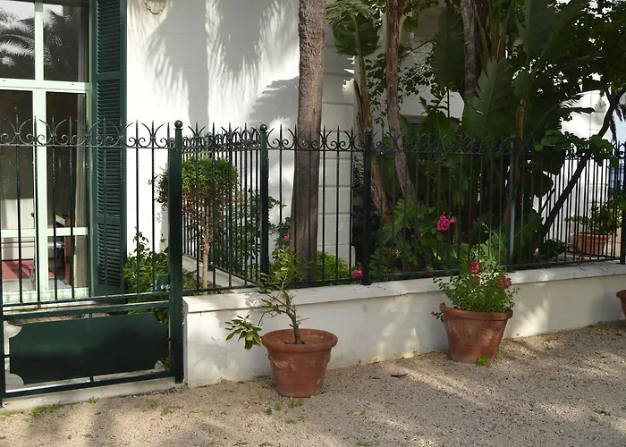 Propriete Les 2 Plages Apartmán Cannes